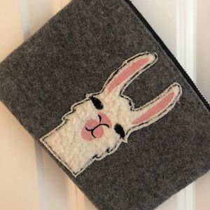 Lama Wristlet